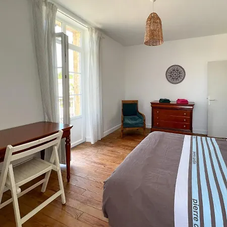 Maison Sainte-sabine Сasa de vacaciones *