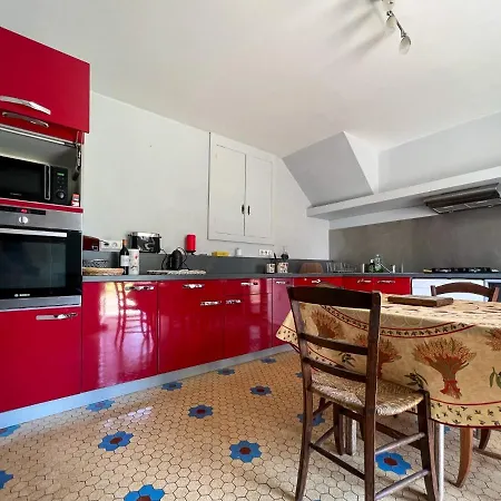 Maison Sainte-sabine Castels