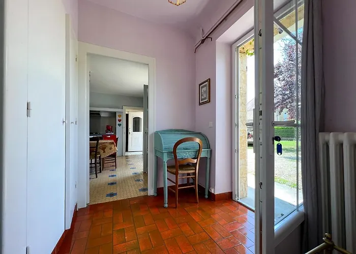 Maison Sainte-sabine Feriehus *